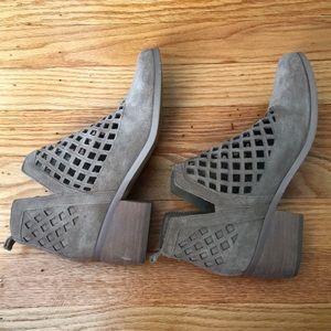 Crown Vintage cut out/perforated suede booties